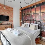 Amber Q4apartments דירה *