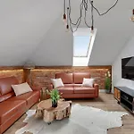 Amber Q4apartments דירה *