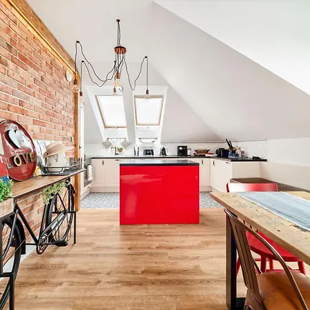 Amber Q4apartments *