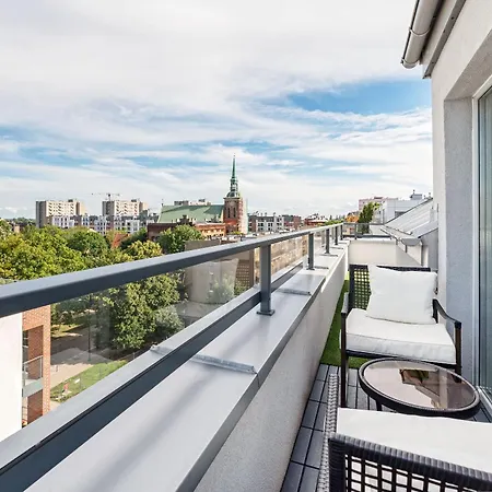 Amber Q4apartments * Гданьск